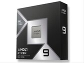 Ryzen 9 9950X3D2 CPU 的零售包装。