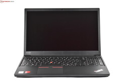联想ThinkPad E15笔记本电脑评测. Test sample supplied by
