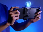 Jsaux 通过外置风扇为任天堂 Switch 2 降温（图片来源：Jsaux）