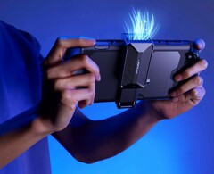 Jsaux 通过外置风扇为任天堂 Switch 2 降温（图片来源：Jsaux）