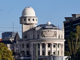 Vivo X200 Ultra 20 倍变焦(不含远摄转换器)