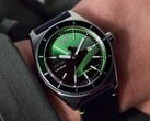 卢克·天行者公民,腕间佩戴着绝地大师AW1910-48W。