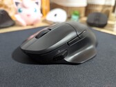 Keychron M7 8K 游戏鼠标前侧按钮