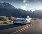 特斯拉 Model S 理论上一次充电可行驶 400 多英里。(图片来源：特斯拉）