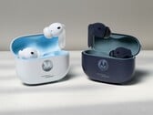 Motorola 的新款耳机将与 Moto Buds 2 Plus（如图）和 Moto Buds 2 一同组成产品阵容。