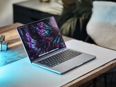 配备 M4 的 MacBook Pro 标配 16GB 内存。(图片来源：Notebookcheck）