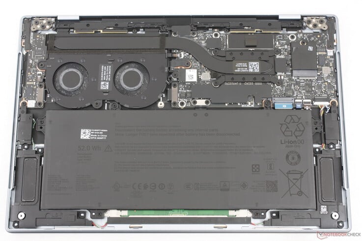 XPS 13 Wildcat 主板。仅电池和 M.2 2242 SSD 可拆卸