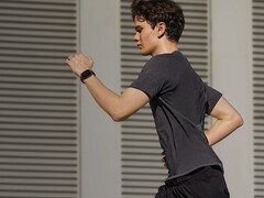 Amazfit GTS 4 智能手表正在接受版本号为 5.0.3.3 的更新。(图片来源:Amazfit)