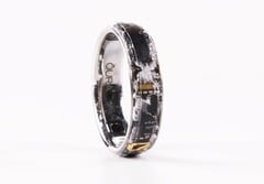 Oura Ring 5 几乎无法维修。