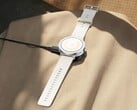 Realme Watch S5 采用扁平边框,看起来与众不同。