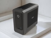 Zotac ZBox Magnus One SFF 游戏电脑配备 RTX 5070 Ti GPU 和 Core Ultra 7 265 CPU。(图片来源：ITHome，经编辑）