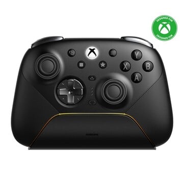 适用于 Xbox 的 8BitDo Ultimate 3E 控制器配有无线充电底座。