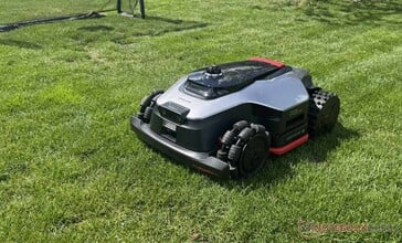 Dreame A3 AWD Pro 正在工作