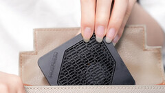 超小型 Minisforum EM780 现已上市(图片来源:Minisforum)