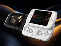 Anbernic RG Slide 重达 379 克，在同类产品中相当沉重（图片来源：Anbernic）