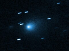 哈勃拍摄的星际彗星 3I/ATLAS 的图像（图片来源：NASA、ESA、David Jewitt 和 Joseph DePasquale；经过裁剪）