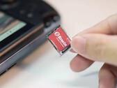 Biwin 的迷你固态硬盘承诺在 MicroSD 大小的封装中实现 PCIe 固态硬盘的速度（图片来源：GPD）