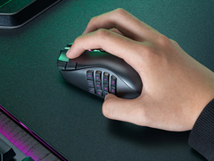 雷蛇 Naga V3 Pro