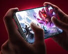 Redmi K90 Ultra 搭载骁龙 8 Elite 处理器。图为一张展示该手机运行 MOBA 游戏的宣传图。