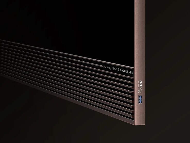 TCL X11L SQD-Mini LED 电视配有侧置 USB 端口