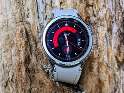 测试：SamsungGalaxy Watch6 Classic。测试设备由德国三星公司提供。