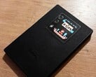 借助 Pebblehertz,Unihertz Titan 2 的副屏功能变得更加多样化。