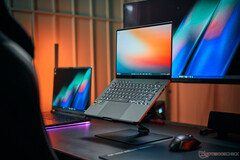 未来的 RTX 5070 笔记本电脑,如图中的 ROG Zephyrus G14,可能配备 12GB 显存