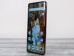 小米终于将稳定的 HyperOS 3 推广到Redmi Note 14 系列。(图片来源:Daniel Schmidt / Notebookcheck)