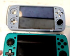 KT-R1S 采用 3:2 显示屏；KT-Pocket 表示稍后可能会推出 4:3 版本。(图片来源：via Nittrx）