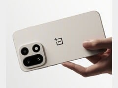 OnePlus 15 沙丘配色。(图片来源：一加微博）