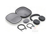 一睹Sonos Ace Ultra的真容，这是其传闻中的两种发布配色之一。