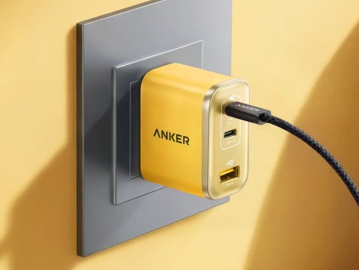 Anker x 神奇宝贝纳米充电器（70 瓦，3 个端口）