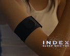 Garmin 设计的 Index 睡眠监测器可以佩戴在二头肌上，而不是手腕上。(图片来源：Garmin）