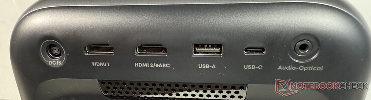 星云 X1 的连接包括 HDMI 2.1