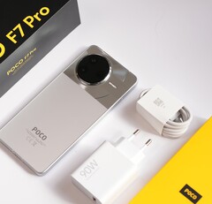 Poco F7 Pro。(图片来源：Ice Universe）