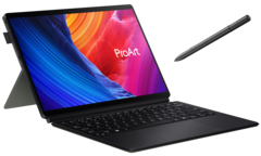 华硕 ProArt PZ13 采用最新的 8 核骁龙 X Plus 芯片。(图片来源：华硕）