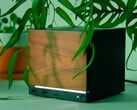 一款仿照Steam Machine设计的中国迷你电脑正在Reddit上引发热议。不过，许多用户对宣传中的配置表示怀疑。