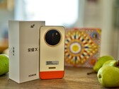 Honor 为 X80 Pro Max 仅配备了一颗后置摄像头，但其电池和显示屏的表现足以弥补这一不足。