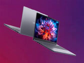 联想目前销售的 IdeaPad Slim 3 有 Cosmic Blue 和 Luna Grey 两种颜色。