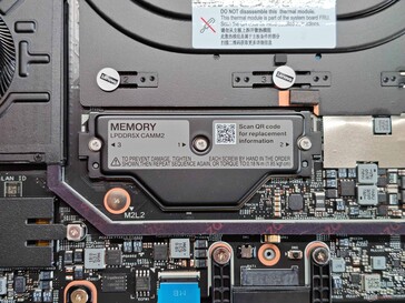 可更换 RAM 模块 (CAMM2)