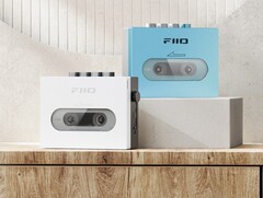 FiiO CP13 是一款为模拟爱好者设计的低抖动、高信噪比的高品质盒式磁带播放器。(来源：FiiO）