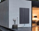 适用于 EcoFlow PowerStream 阳台发电站的新型防水电池。(图片来源：EcoFlow）
