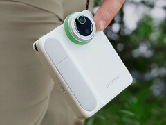 Microcam X1 可用作显微镜（图片来源：Littpopo）