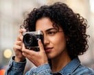 Esquisse Camera 在紧凑的机身内搭载了 Micro Four Thirds 传感器。