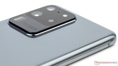 据报道，与Galaxy S20 Ultra（如图）一样，三星也可能在Galaxy S26 Ultra 上采用摄像头凸起设计。(图片来源：Notebookcheck）