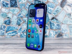 Apple 展示的 iPhone 17 Pro 已经可以连接到 Starlink 卫星，但仅限于美国。