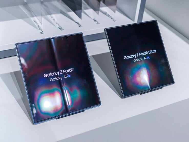 Galaxy Z Fold 7 与 Galaxy Z Fold 8 对比