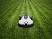 富世华（Husqvarna）宣布将于 2026 年推出多款配备 AI Vision 的新型机器人割草机。(图片来源：Husqvarna）