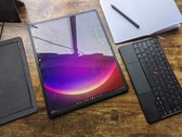 联想 ThinkPad X1 Fold 16 笔记本电脑评测:展开未来