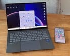 Asus Googlebook 14 搭配 Samsung Galaxy Fold Z Flip8